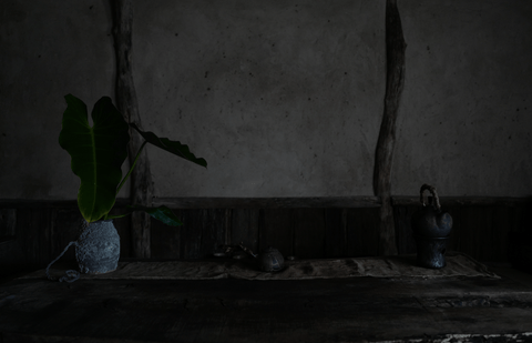 Vase | Antique Collection - Milkmans Market Cloud Hidden