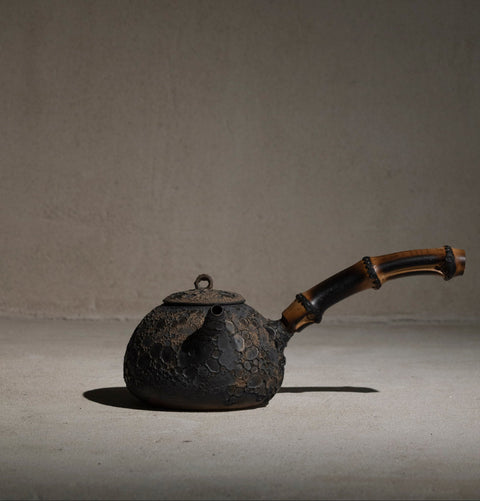 Wabi Wood Handle Teapot | 700-800ml
