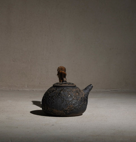 Wabi Wood Handle Teapot | 700-800ml