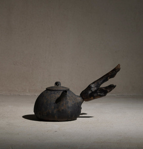 Wabi Wood Handle Teapot | 700-800ml