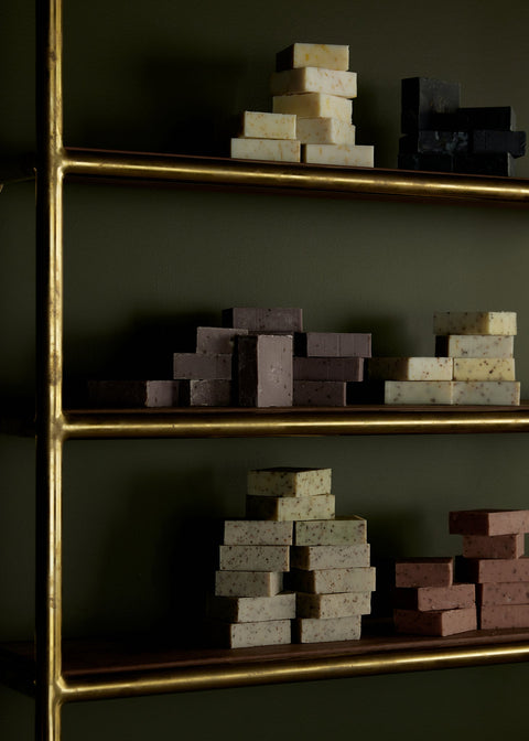 Soap By Weight: 5 x 170g bars for 40 - Milkmans Market Herb Remedy