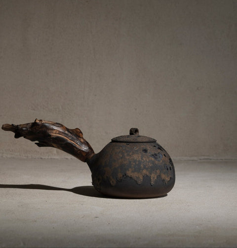 Wabi Wood Handle Teapot | 1000ml - Milkmans Market Cloud Hidden