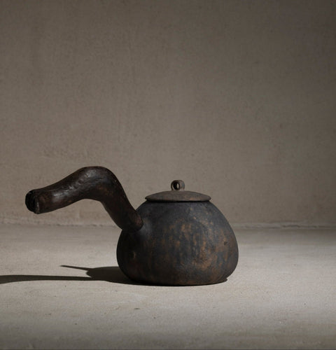 Wabi Wood Handle Teapot | 1000ml - Milkmans Market Cloud Hidden